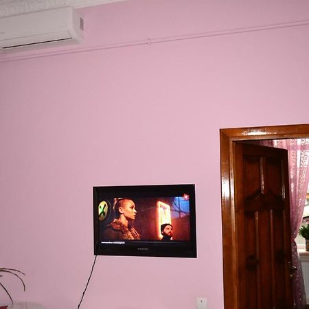 Apartment On Shevchenka Boulevard Ternopil Exterior foto